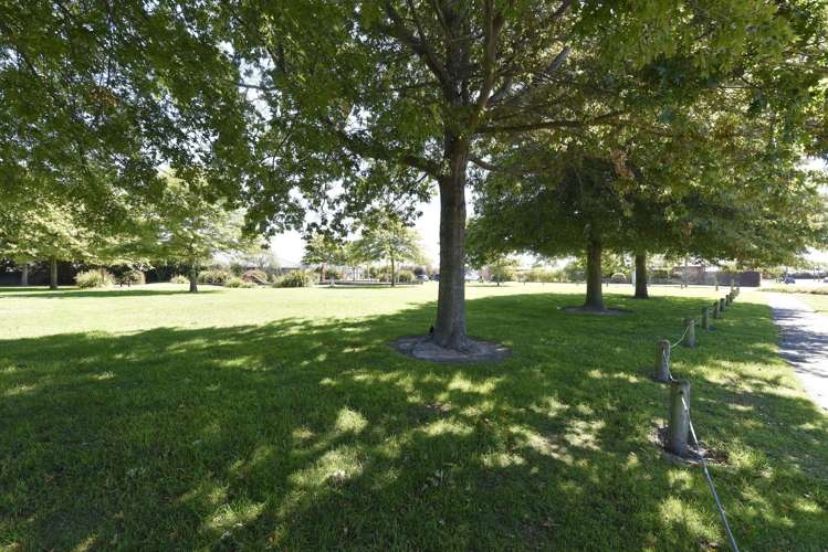 94 Joy Street Shirley_15