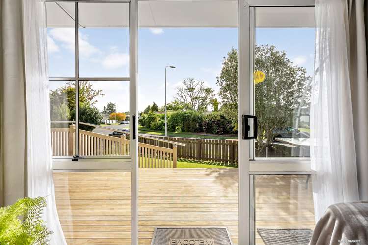 18a Ridgeway Place Glenview_1