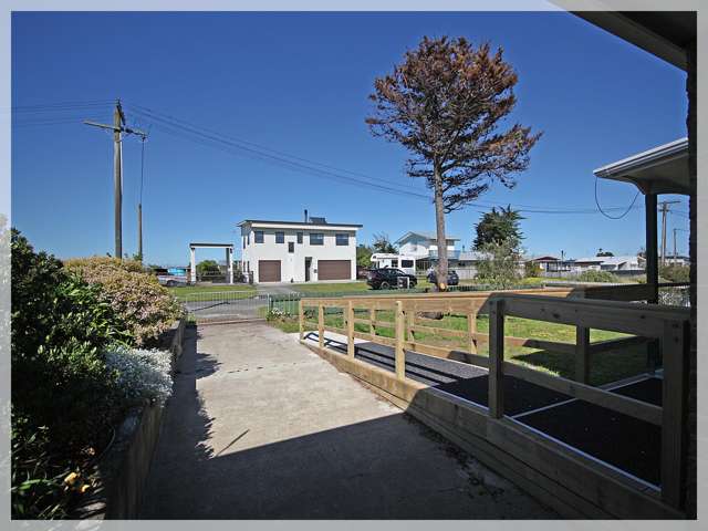 7 Norton Street Foxton Beach_3