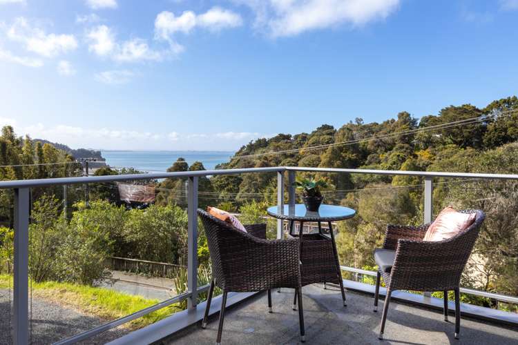 41 Laingholm Drive Laingholm_17