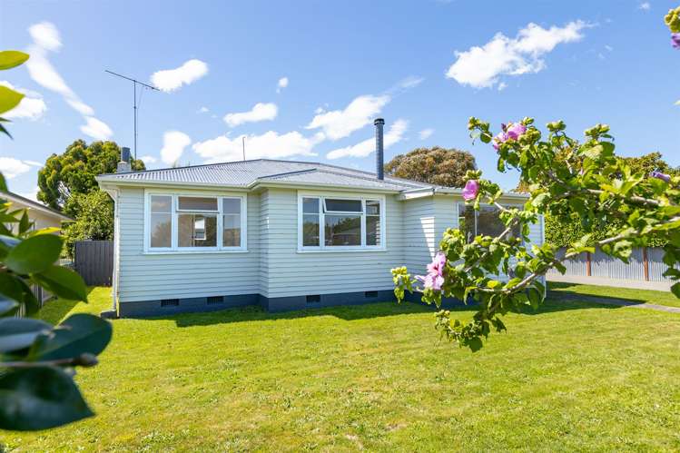 26 Kent Street Carterton_14