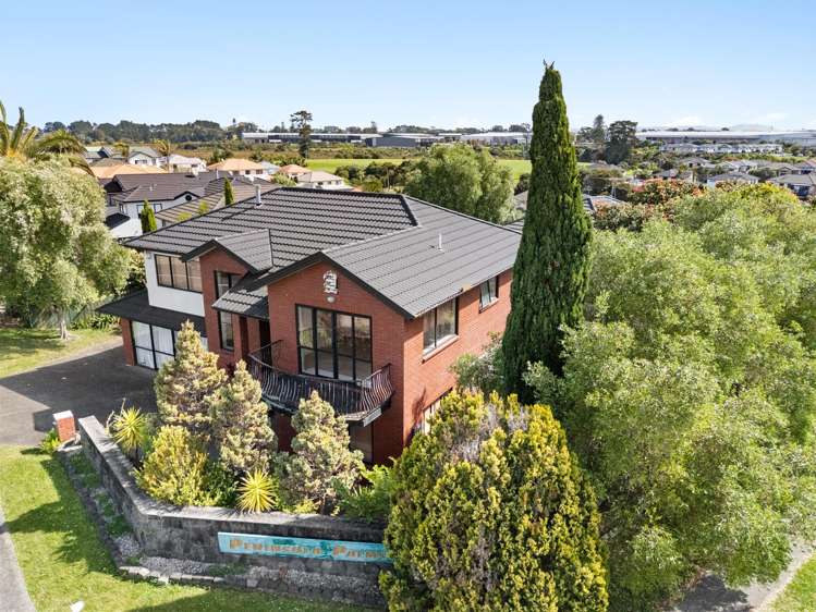 62 Crossandra Drive Mangere_24