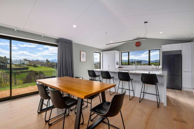 19 Golf View Close Fairhall_12