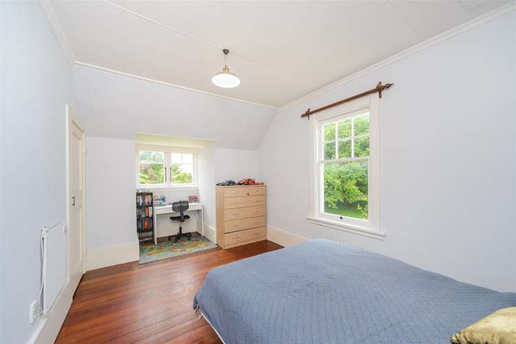 27 High Street Bulls_30