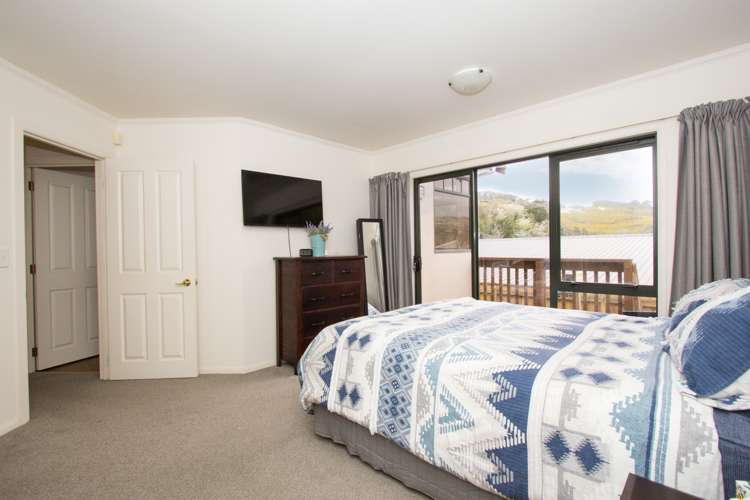 16 Wantwood Grove Churton Park_7