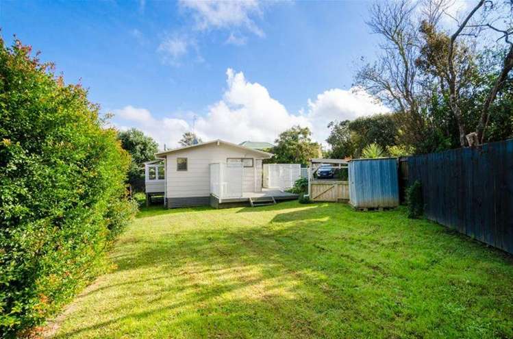 2/2a Matipo Road Te Atatu Peninsula_8