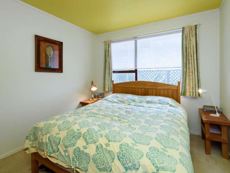 16 Paddington Grove Karori_7