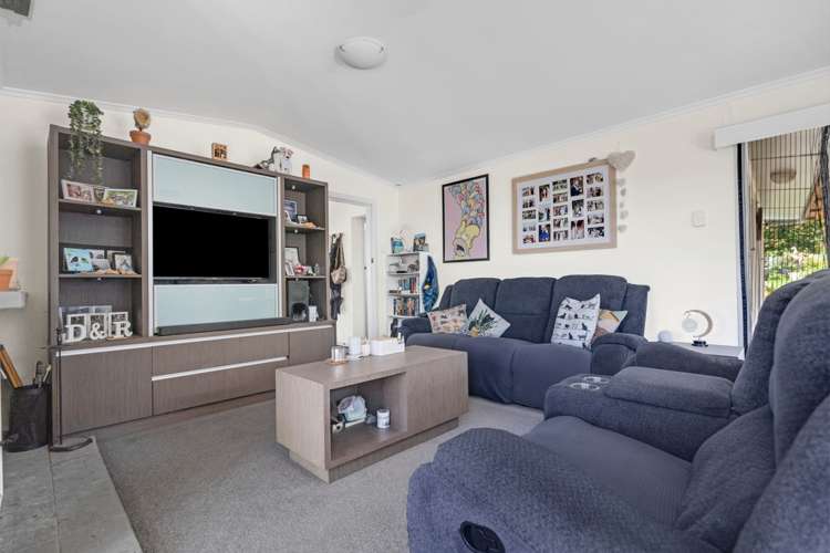 6 Merville Avenue Te Atatu South_6