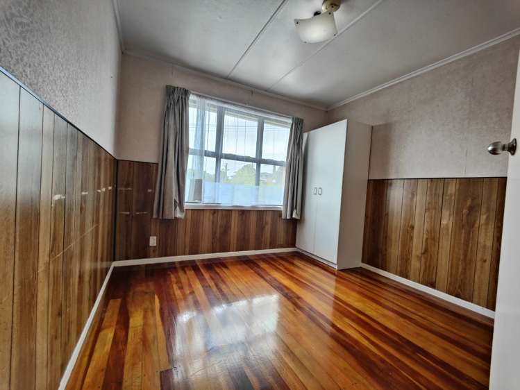 56 Willerton Avenue New Lynn_9