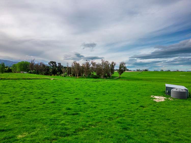 38 Whitneys Road Waimate_8