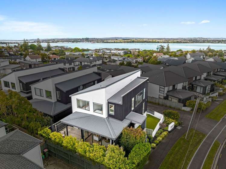 8 Taniwha Street Wai O Taiki Bay_3