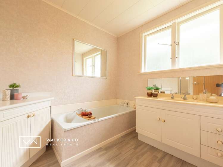 12 Flavia Grove Clouston Park_12