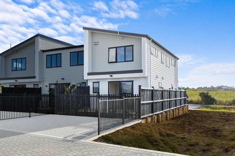 8 Harikoa Way Karaka_23