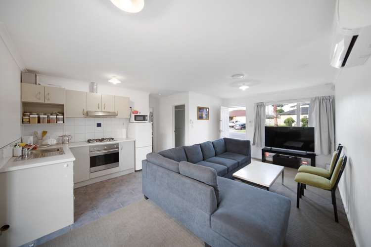 37 Innisowen Place Flat Bush_26