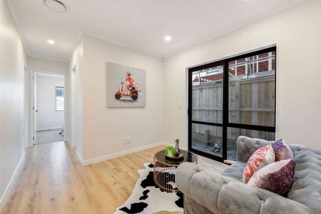 2 Clonmany Road Flat Bush_2