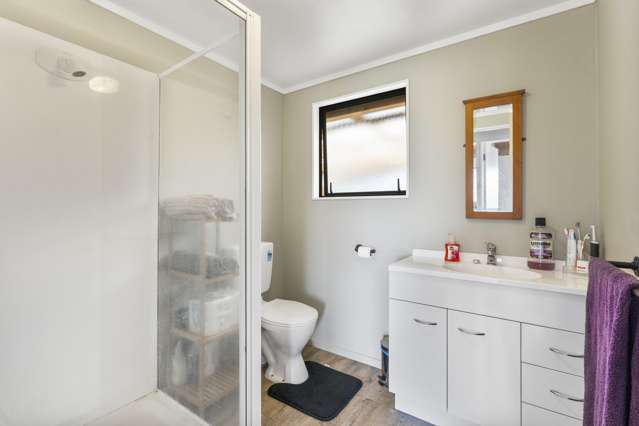 27 Ruanui Street Himatangi Beach_3