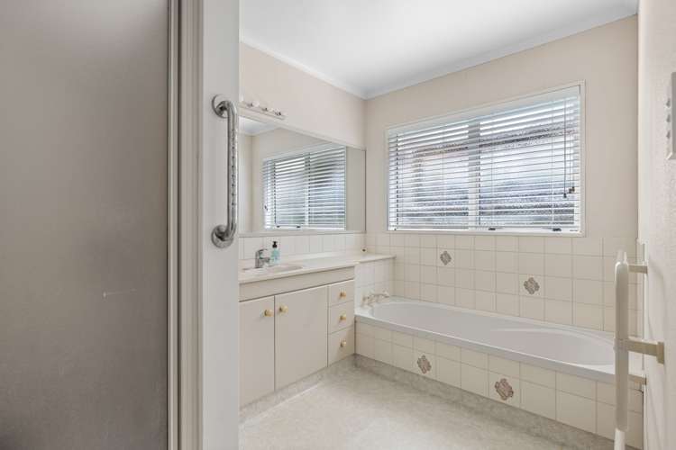 50 Wakefield Drive Bethlehem_11