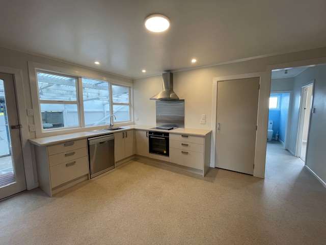 42 West Coast Road Te Kopuru_1