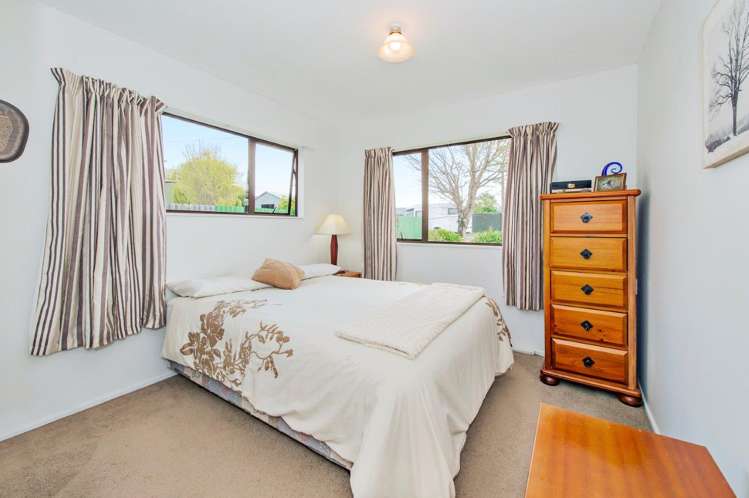 8 Saint James Street Southbridge_6