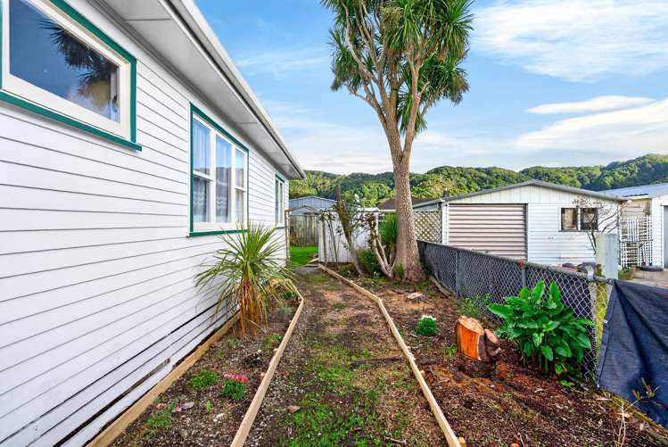 51 Konini Street Wainuiomata_22