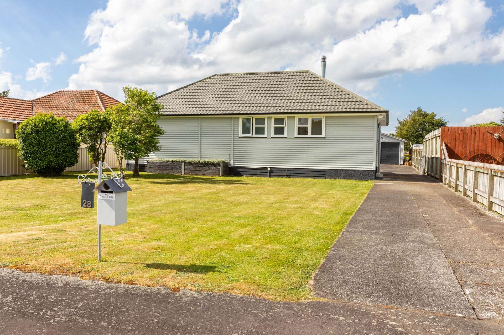 28 Victor Street Dannevirke_0