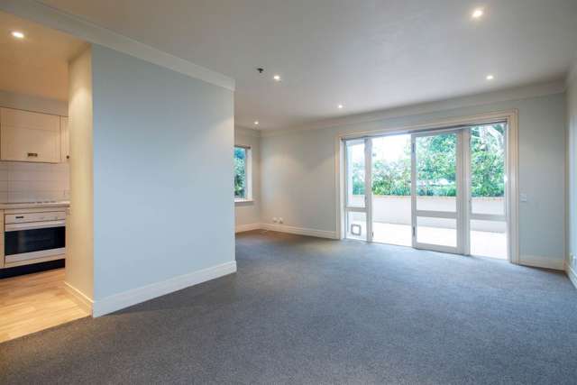 Gb/18 Joseph Banks Terrace Remuera_3