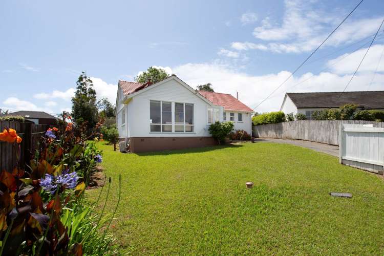 22 Fraser Road Narrow Neck_6