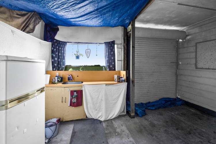 2124 Eltham Road Awatuna_17