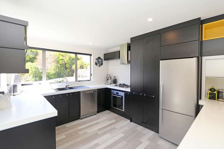 98 Grant Road Otatara_8