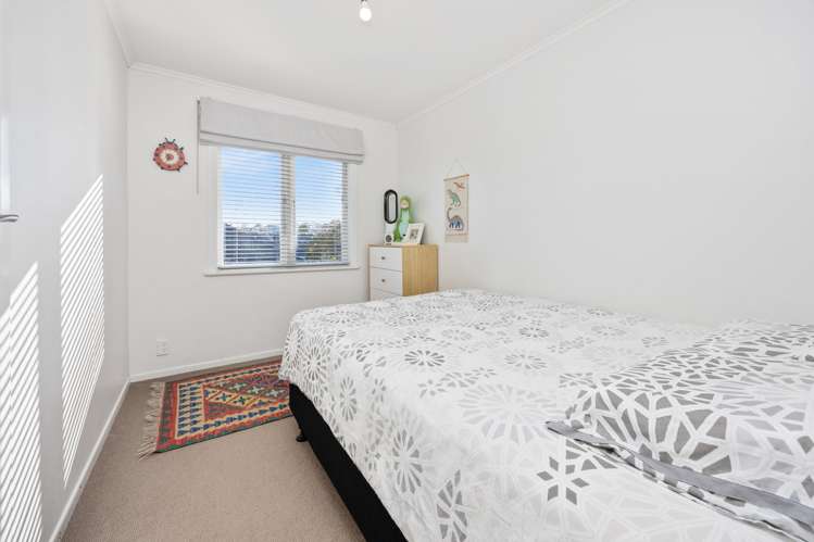 1/30 Selwyn Crescent Forrest Hill_11