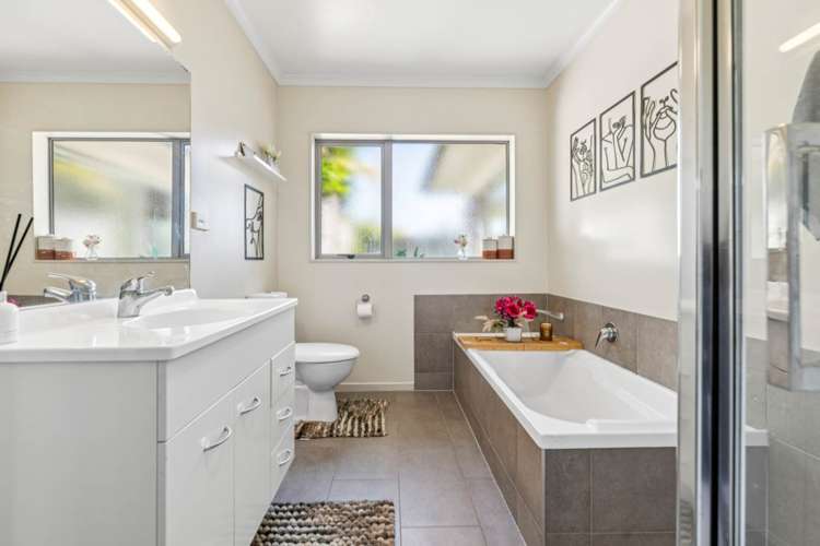 11 Waione Court Takanini_18