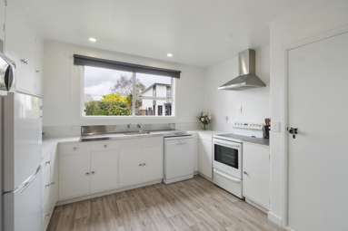 Unit 1-2/3 Tiraumea Street_1