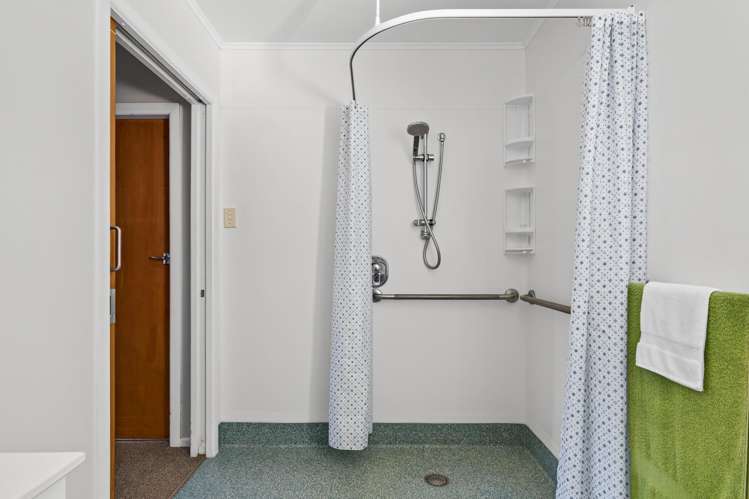 69 Fergusson Drive Te Hapara_17