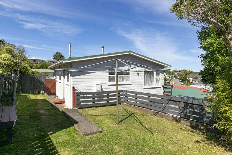 23 Griffiths Grove Newlands_17