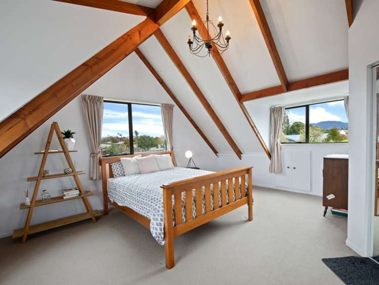 9 Agincourt Street Renwick_12