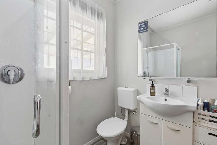 44 Monorgan Road Strathmore Park_10