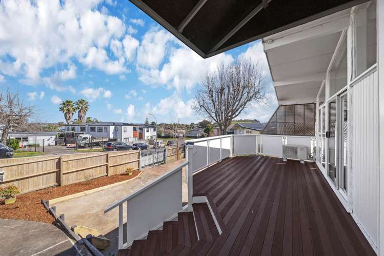 8 Malvina Place Bucklands Beach_13