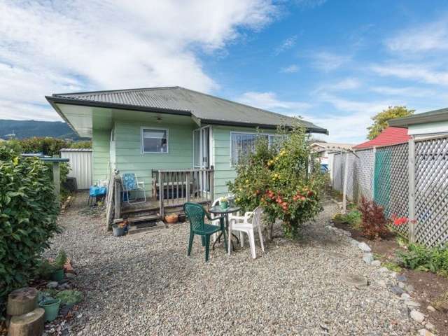 13 Birchwood Grove Richmond_1