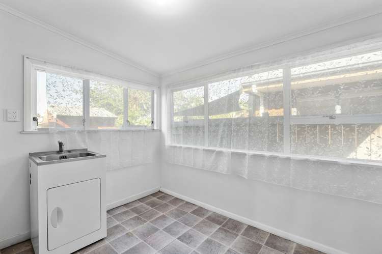 8 Otonga Road Springfield_13