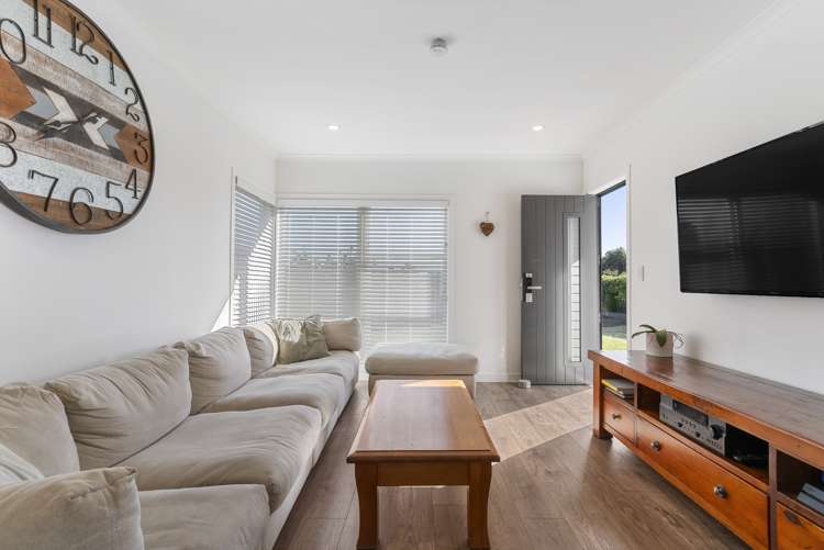 66 Howe Street Howick_8