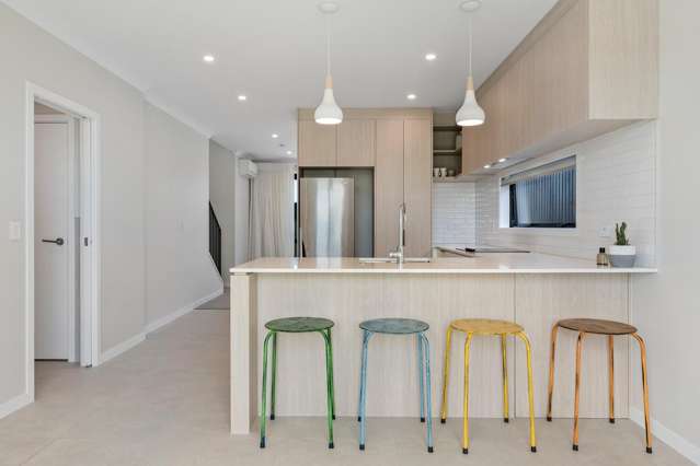 23 Te Aniwaniwa Terrace Albany_2