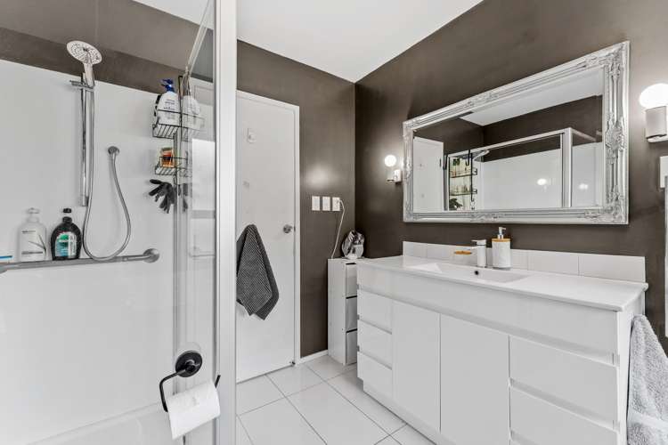 57 Stanmore Bay Road Manly_13