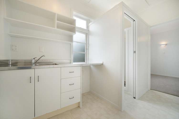 2/11 Ewen Street 10880_13