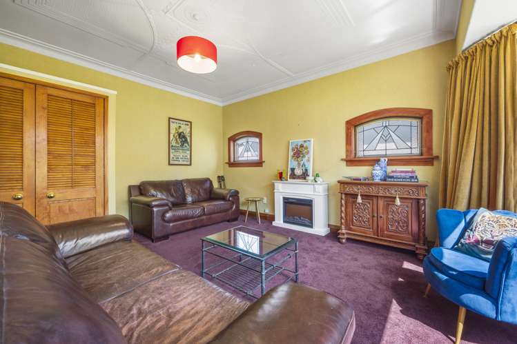 22 Ainslee Place North East Valley_13