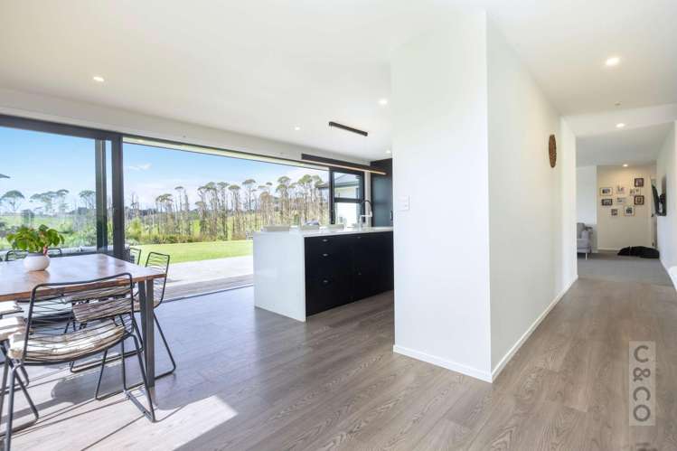 225B Amreins Road Taupaki_11