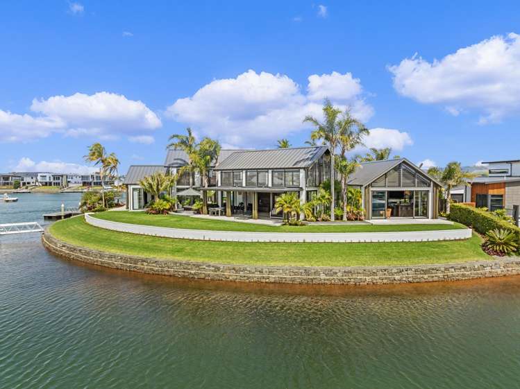 3 Kuaka Grove One Tree Point_36