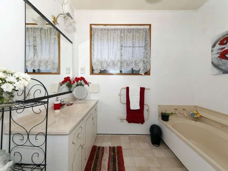 71c Maxwell Road Blenheim Central_11