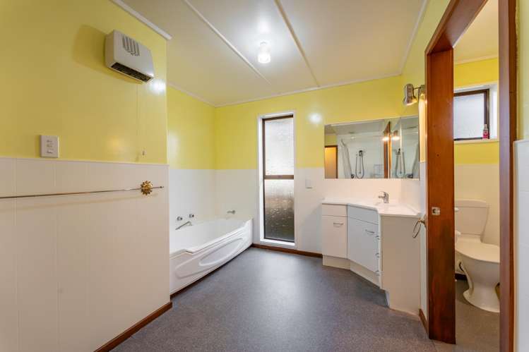 144 Morgans Road Marchwiel_13