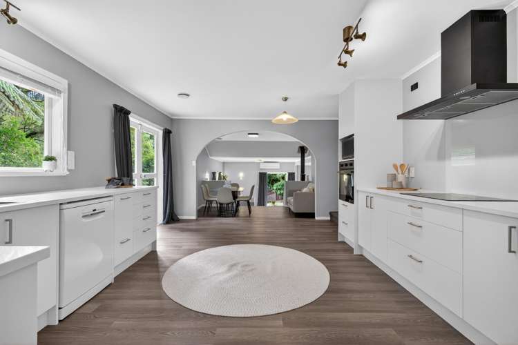 536 Stokes Valley Road Stokes Valley_16