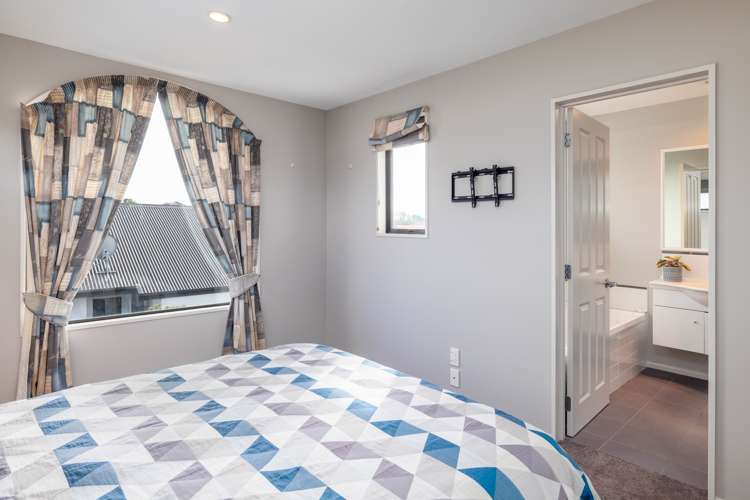 36 Shearwater Drive Woolston_16